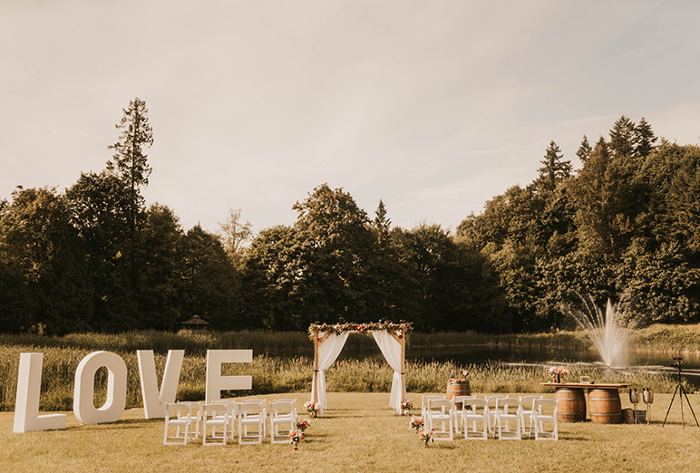 Vancity Real Weddings - Alyssa and Conor